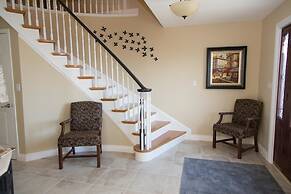 Butterfly Manor Bed & Breakfast