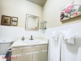 Butterfly Manor Bed & Breakfast