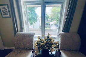 Butterfly Manor Bed & Breakfast