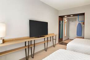 Tru by Hilton Cheyenne WY