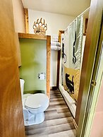 Moosehead Lodge & Cabins