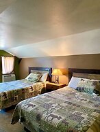 Moosehead Lodge & Cabins