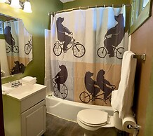 Moosehead Lodge & Cabins