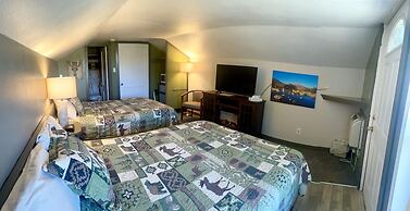 Moosehead Lodge & Cabins