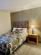 Moosehead Lodge & Cabins