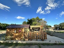 Moosehead Lodge & Cabins