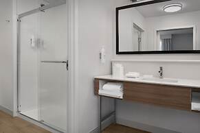 Hampton Inn & Suites Walterboro