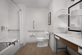 Hampton Inn & Suites Walterboro