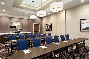 Hampton Inn & Suites Seattle/Renton