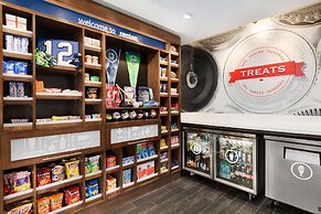 Hampton Inn & Suites Seattle/Renton