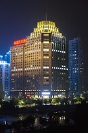 Enrichee Gloria Plaza Hotel Qingdao