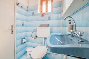 Sandy Beach Complex by Konnect - Poolside Studios and Seaside Apartmen