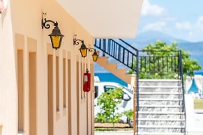 Sandy Beach Complex by Konnect - Poolside Studios and Seaside Apartmen