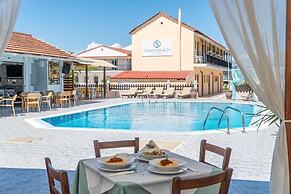 Sandy Beach Complex by Konnect - Poolside Studios and Seaside Apartmen