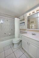 Paradise Beach Club by Happy Palm Stays