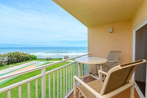 Paradise Beach Club by Happy Palm Stays