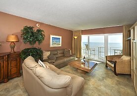 Paradise Beach Club by Happy Palm Stays