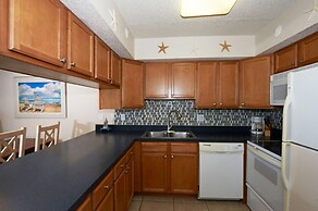 Paradise Beach Club by Happy Palm Stays