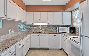 Paradise Beach Club by Happy Palm Stays