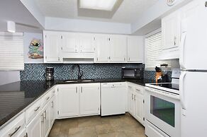 Paradise Beach Club by Happy Palm Stays