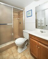 Paradise Beach Club by Happy Palm Stays