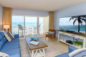 Paradise Beach Club by Happy Palm Stays