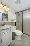 Paradise Beach Club by Happy Palm Stays