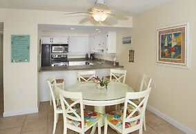 Paradise Beach Club by Happy Palm Stays