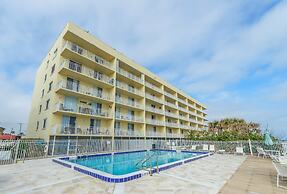 Indian Harbour Beach Club by Stay in Cocoa Beach