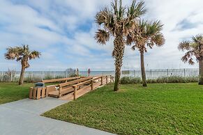 Indian Harbour Beach Club by Happy Palm Stays