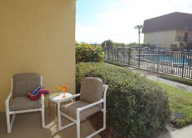 Cocoa Beach Club by Happy Palm Stays