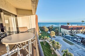 Chateau by the Sea - Happy Palm Stays