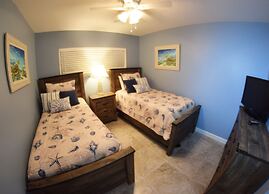 Chateau by the Sea - Happy Palm Stays