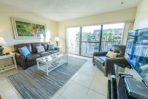 Chateau by the Sea - Happy Palm Stays