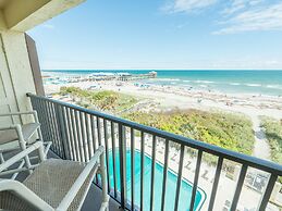 Chateau by the Sea - Happy Palm Stays