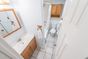 Chateau by the Sea - Happy Palm Stays