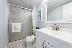 Chateau by the Sea - Happy Palm Stays