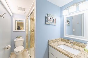 Chateau by the Sea - Happy Palm Stays