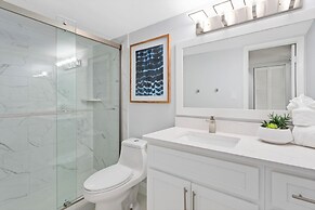 Canaveral Towers by Happy Palm Stays