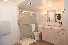 Canaveral Towers by Happy Palm Stays