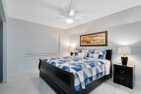 Canaveral Towers by Happy Palm Stays