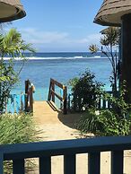 Litia Sini Beach Fales