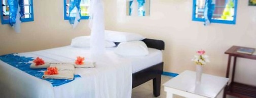 Litia Sini Beach Fales