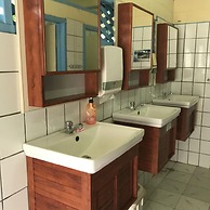 Litia Sini Beach Fales