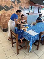 Litia Sini Beach Fales