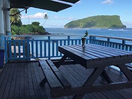 Litia Sini Beach Fales