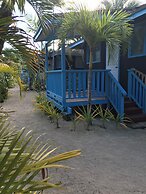 Litia Sini Beach Fales