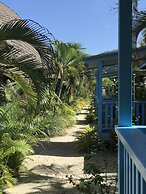 Litia Sini Beach Fales