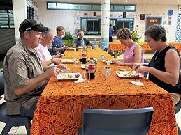 Litia Sini Beach Fales