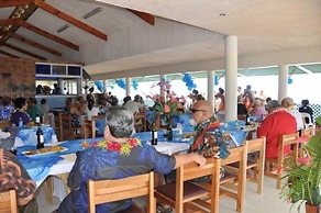 Litia Sini Beach Fales